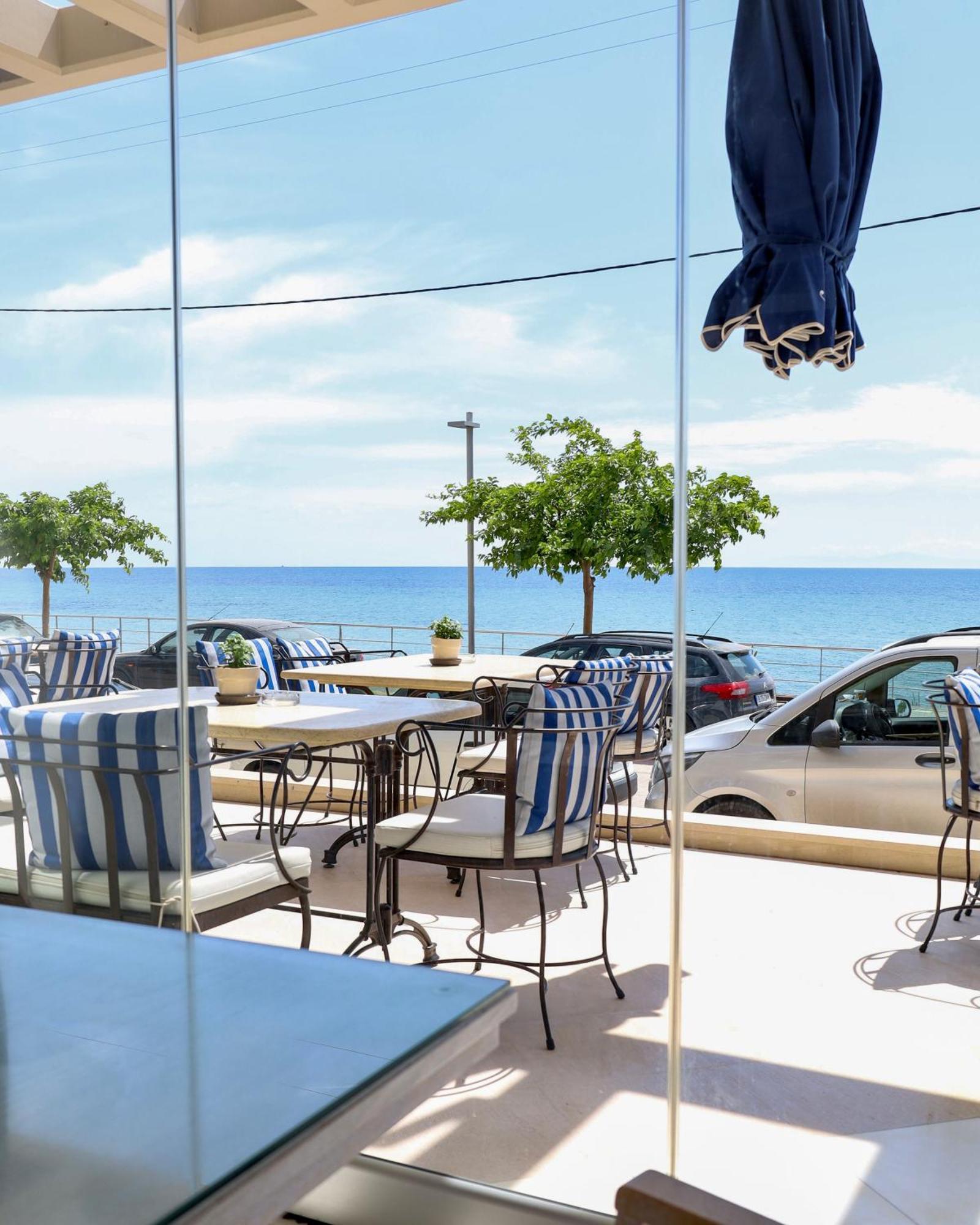 Aegean Blue Beach Hotel Nea Kallikrateia Exterior photo