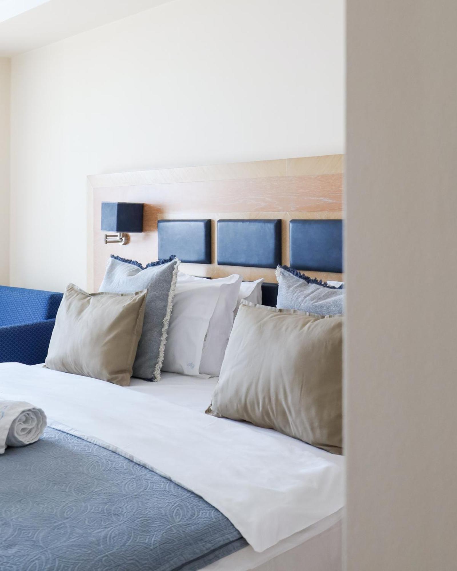 Aegean Blue Beach Hotel Nea Kallikrateia Exterior photo