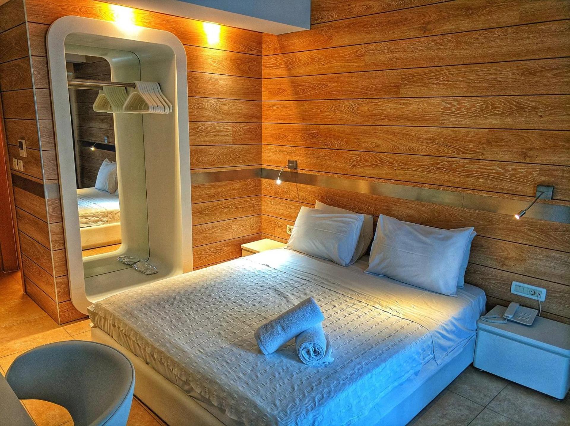 Aegean Blue Beach Hotel Nea Kallikrateia Exterior photo
